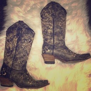 Beautiful Circle G (Corral) Boots